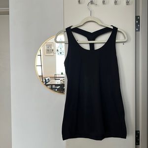 Lululemon racer back tank, “buttery” material size 12